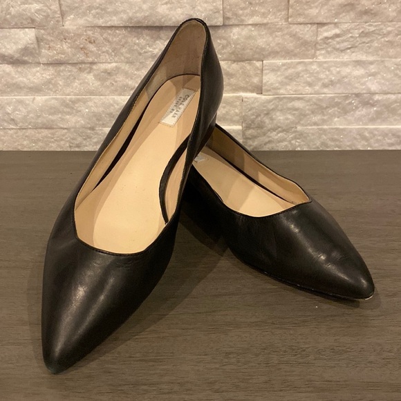 Woman’s Cole Haan Grand OS flats - Picture 1 of 5